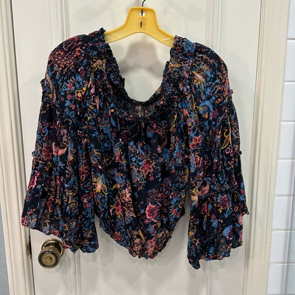 Free People Free Spirit off the shoulder top - Picture 3 of 7